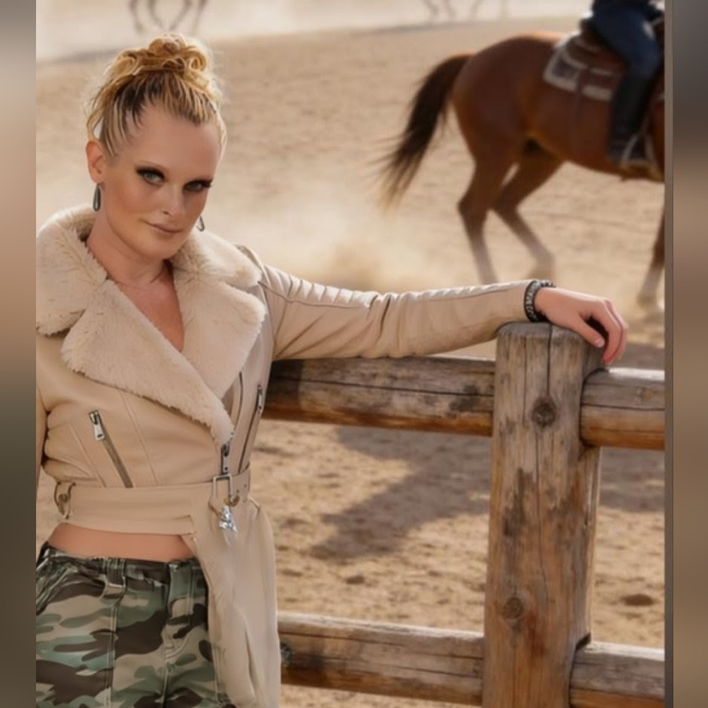 Meet your Posher, Lindsay